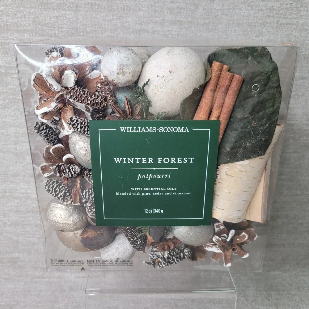 Williams Sonoma 12 oz. Winter Forest Potpourri with Essential Oils 2021 NEW